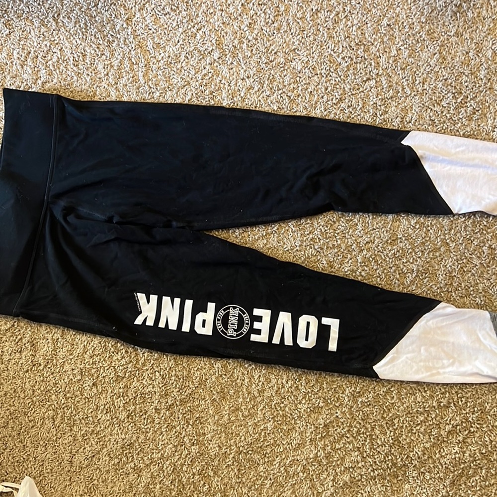 Cute leggings from Pink